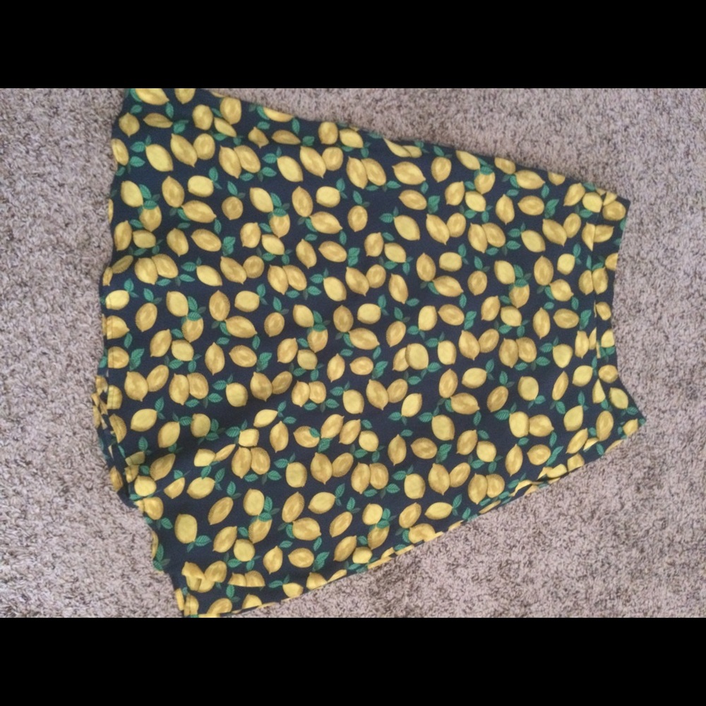 Lemon skirt